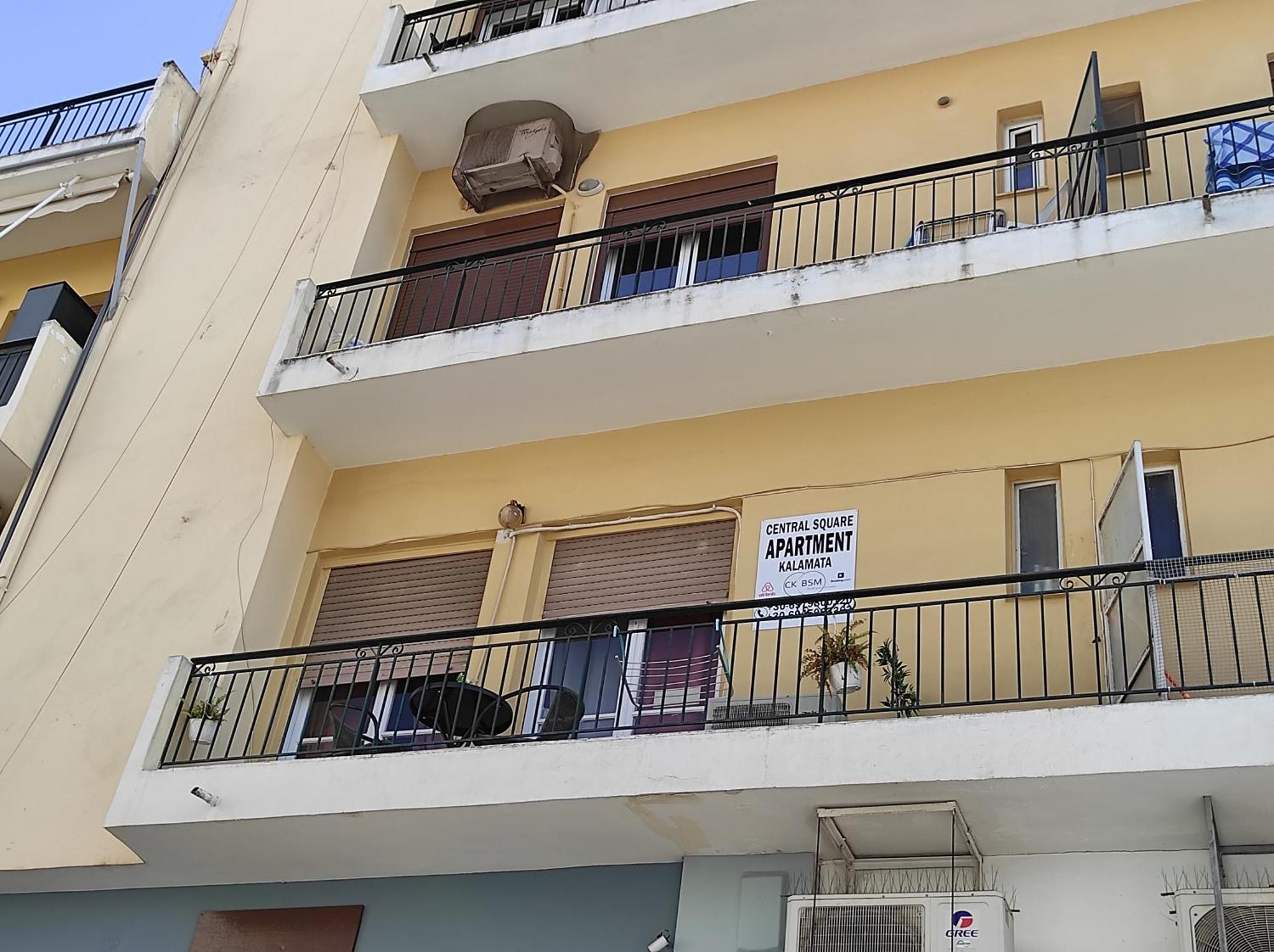 Ckbsm Central Square Apartment Kalamata Exterior photo